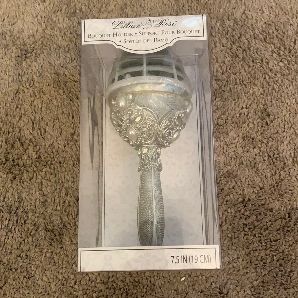 Brand new bouquet holder
